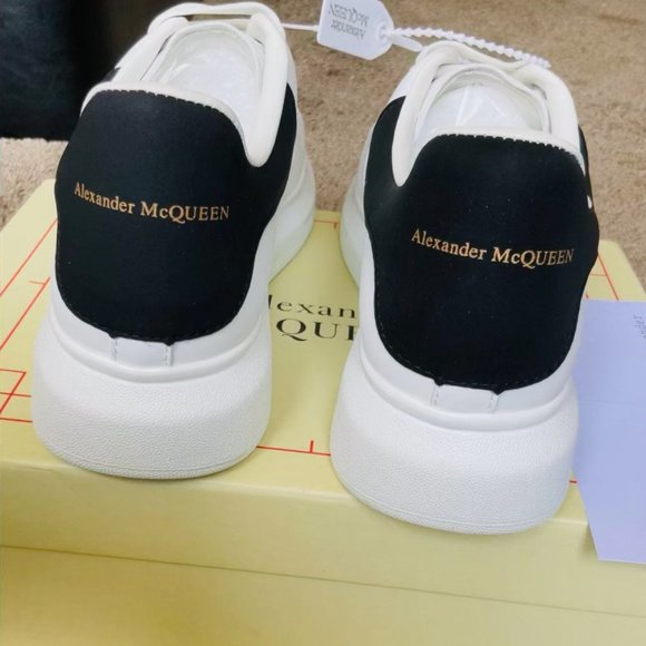 Alexander McQueen sneakers - Picture 3 of 5